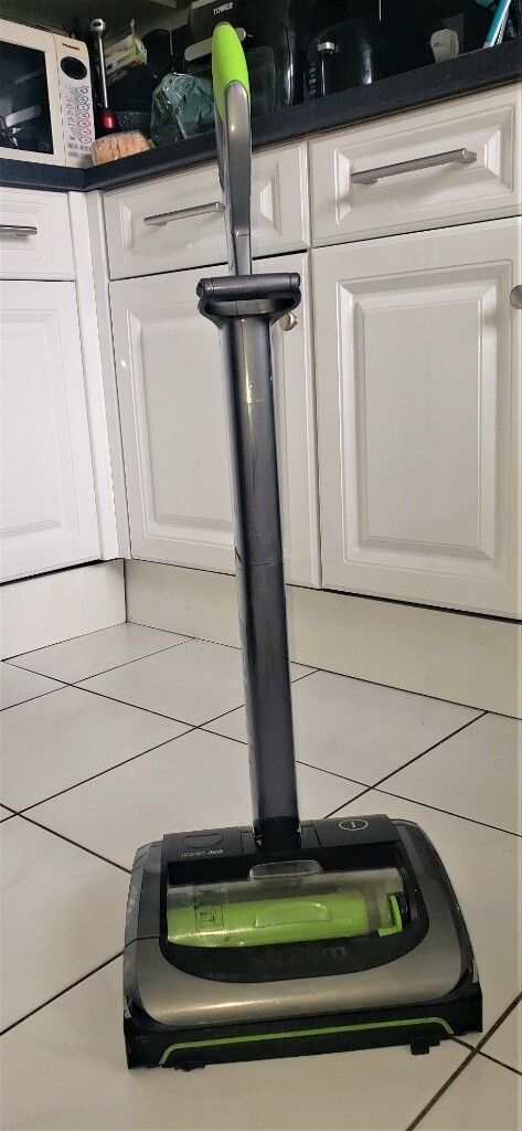 EXCELLENT CONDITION GTECH AIRRAM AR2 